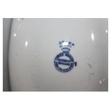 COVERED CASSROLE DISH ~ UPPER HANLEY PORCLAINE POTTERY