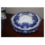 JOHNSON BROS COVERED DISH