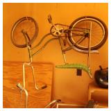 VINTAGE SCHWINN BIKE