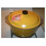 RETRO WEST BEND CAST ALUMINUM PAN