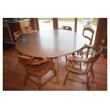 ROUND TABLE LEAF N 4 CHAIRS