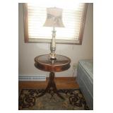 DRUM TABLE WITH METAL CLAW FEET