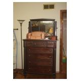CHEST WITH SWIVEL MIRROR