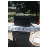 CHARBROIL GAS GRILL