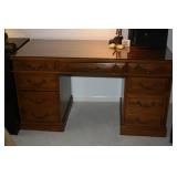 WOOD GLASS TOP DESK