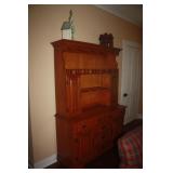 TELL CITY ROCK HARD MAPLE 2 PIECE HUTCH