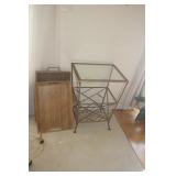 METAL N GLASS PLANT STAND