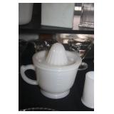MEASURE GLASS WITH JUICER