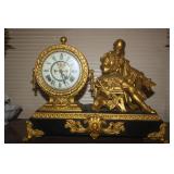 VINTAGE TABLE CLOCK