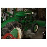 JOHN DEERE TRACTOR