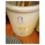 Antique #8 Redwing Stonewear crock