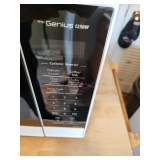 Panasonic Cyclonic inverter 1250W countertop microwave oven with genius sensor cooking 1.6 cu. ft.