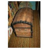 HUMP BACK TRUNK WITH ORIGINAL INSERTS