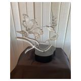 Frabel Sculpture handcrafted by Tung Bui – Hummingbird on hibiscus