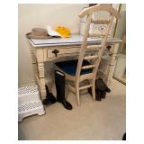 Bassett bedroom furniture