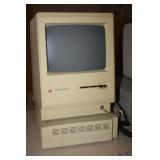 VINTAGE APPLE COMPUTERS