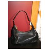 BLACK LEATHER COLE HAAN PURSE
