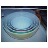 PYREX NESTING BOWLS