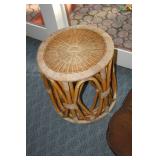 VINTAGE 3 PC NESTING TABLES