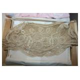VINTAGE HANDMADE LACE COLLAR EARLY 1900