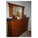 STICKLEY STYLE DRESSER
