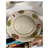 Acorns and leaves RNF84 pattern by Royal Norfolk Dinnerware