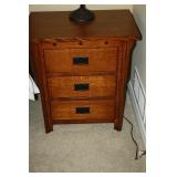 PAIR OF NIGHT STANDS