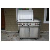 Wolf Natural / Propane Gas Grill