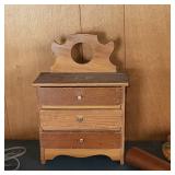 DOLL HOUSE FURNITURE