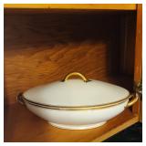 Oval Covered Vegetable dish