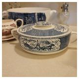 Vintage Royal Currier & Ives Blue Ironstone 1.25 QT covered dish