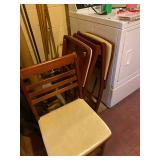 Vintage Game Card Table with 4 off white seat Chairs