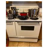 GE Electric Stove