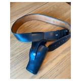 Vintage Don Hume Black Belt Gun Holster