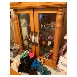 Tabletop or dresser top small display case