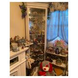 White Lighted Corner Curio Cabinet