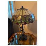 Tiffany-style stained glass table lamp