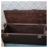 Vintage Box Chest | with rope handles