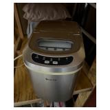 Magic Chef Portable Ice Maker