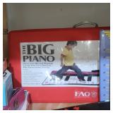FAO Schwarz The Big Piano musical playmat