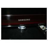 SAMSUNG FLAT SCREEN TV