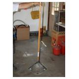 VINTAGE WALNUT PICKER UPPER