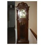 NICE GRANDFATHER CLOCK
