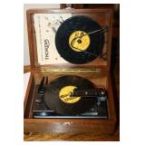 VINTAGE MUSIC BOX WITH DISK