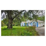 Pine Ridge 3BR/3BA + Den Heated Pool Home, Beverly Hills, FL