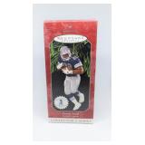 LOT 1 HALLMARK KEEPSAKE ORNAMENT EMMITT SMITH FOOTBALL LEGENDS COLLECTOR SERIES CHRISTMAS ORNAMENT
