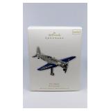 LOT 35 2010 HALLMARK KEEPSAKE H-1 RACER PLANE SKY