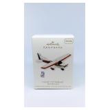LOT 37 2012 HALLMARK KEEPSAKE CESSNA 172 SKYHAWK PLANE SKY