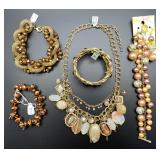 Newer statement costume jewelry, final clearance priced at 2/3 off all weekend! Buy it now!