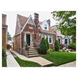 Chicago Norwood Park Estate Sale - Quality Vintage Furniture & Home Decor, Useful Household Items